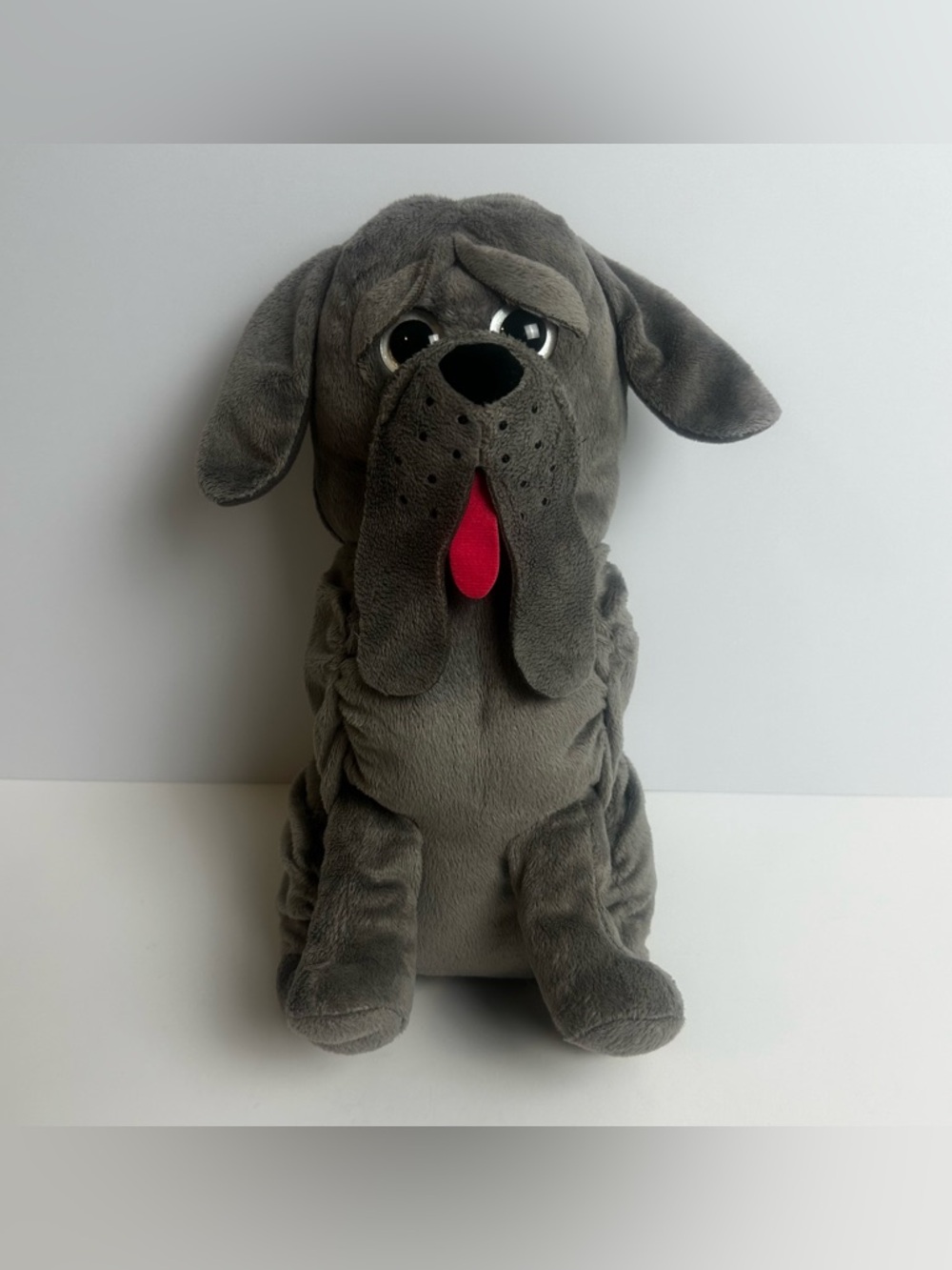 Wizarding World of Harry Potter 14" Hagrid's Bloodhound Fang plush
